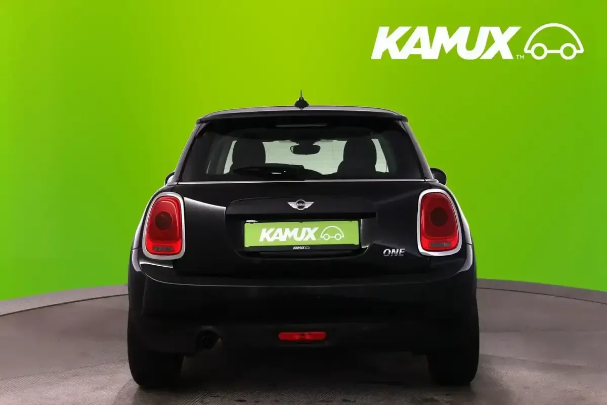 Gebraucht Mini ONE Pepper 102 PS (75 kW) 2016 Schwarz Kleinwagen
