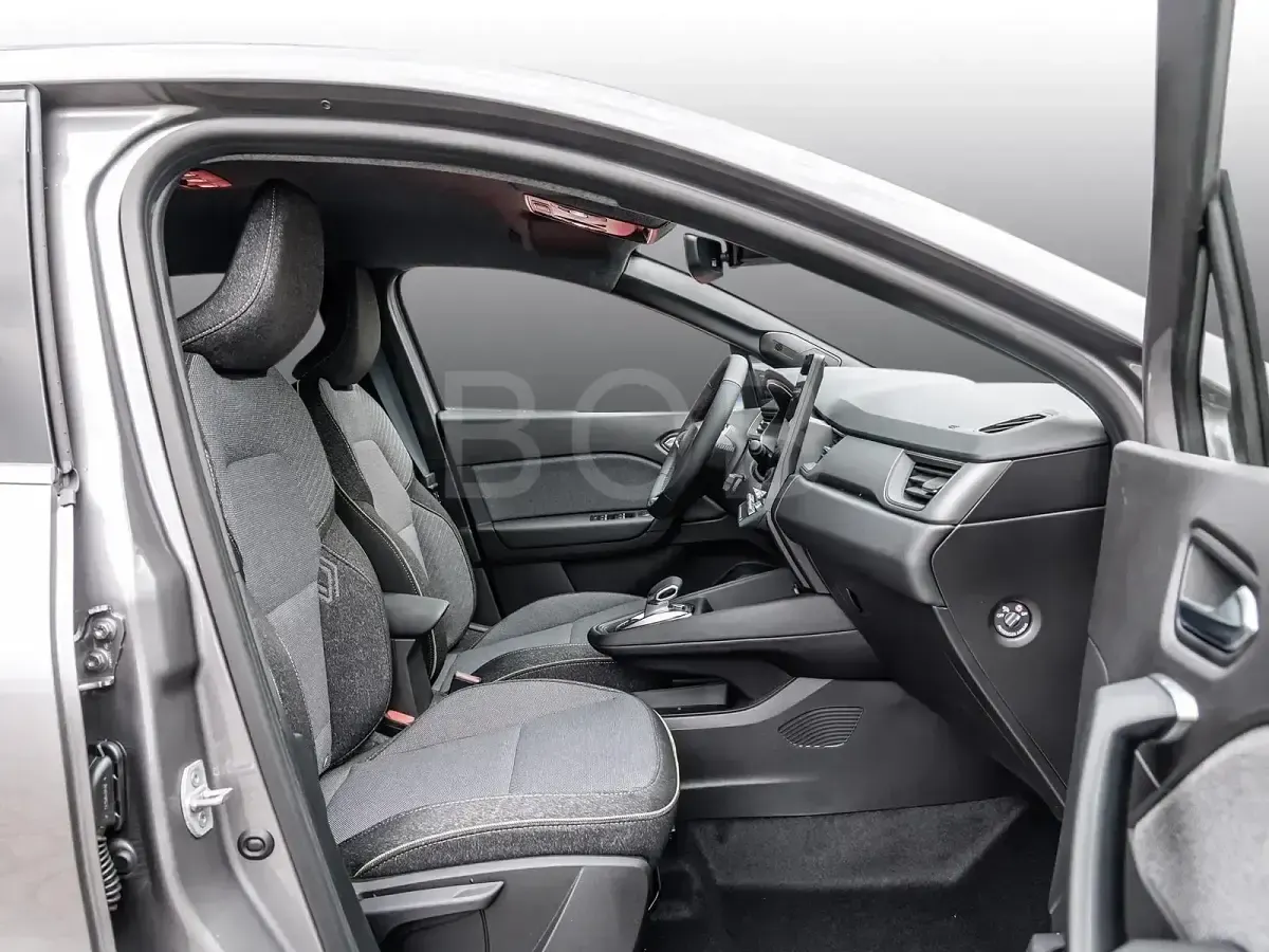 Gebraucht Renault Symbioz Techno 143 PS (105 kW) 2025 Stahlgrau (grau) SUV