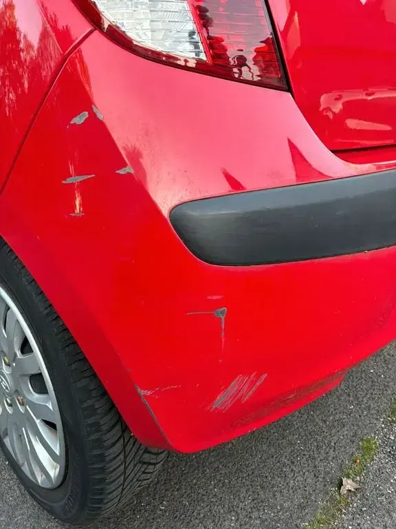 Gebraucht Hyundai i10 Classic 67 PS (49 kW) 2010 Rot Kleinwagen