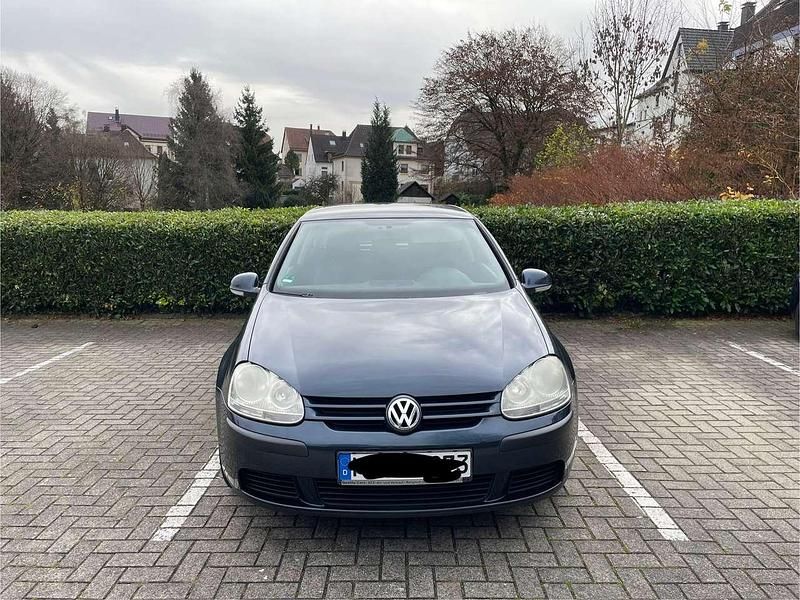 Blau Gebraucht 2005 VW Golf IV Trendline Kleinwagen | 2.100 € (Guter Preis) - Bild 1/4