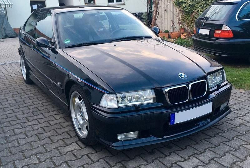 Schwarz Gebraucht 1995 BMW M3 Coupé | 22.990 € - Bild 1/4
