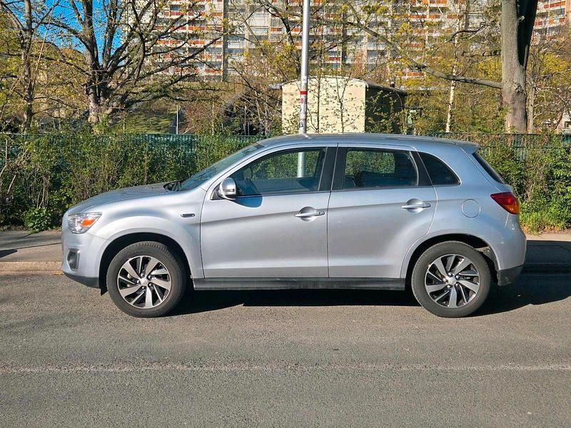 Gebraucht Mitsubishi ASX 116 PS (85 kW) 2015 Silber SUV