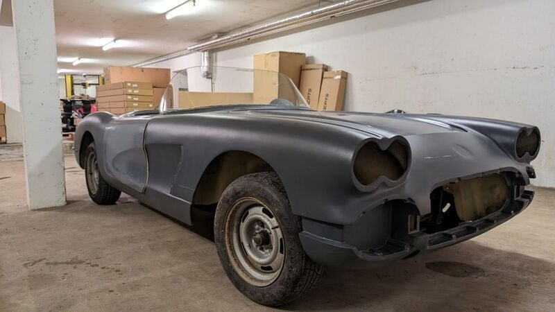Schwarz Gebraucht 1960 Corvette C1 Cabrio | 15.900 € - Bild 1/4