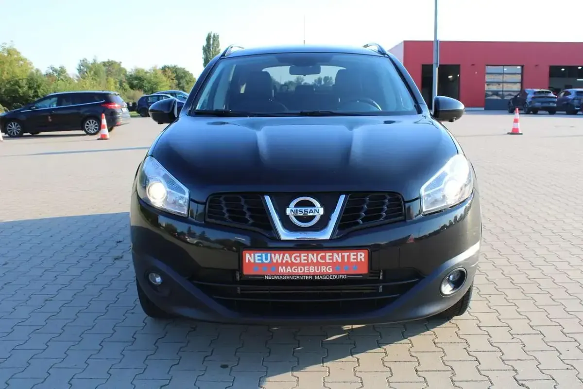 Gebraucht Nissan Qashqai +2 360º 131 PS (96 kW) 2013 Black (m) SUV