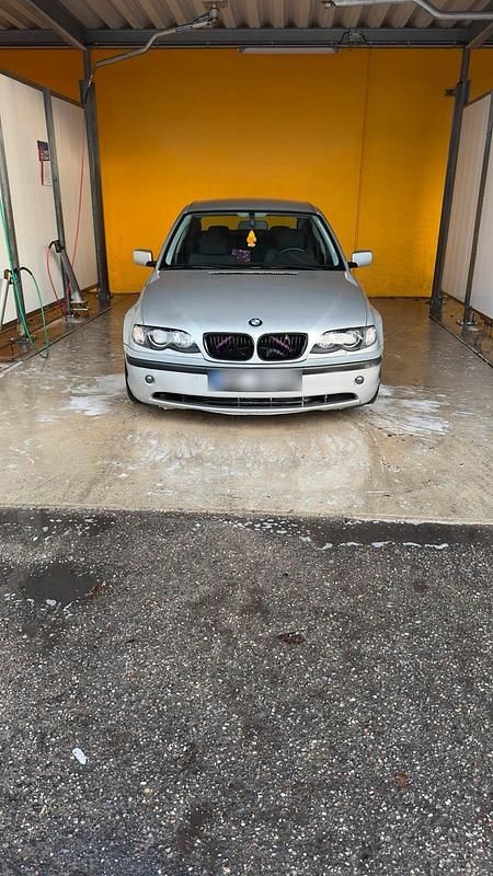 Gebraucht BMW 330 184 PS (135 kW) 2002 Silber Limousine