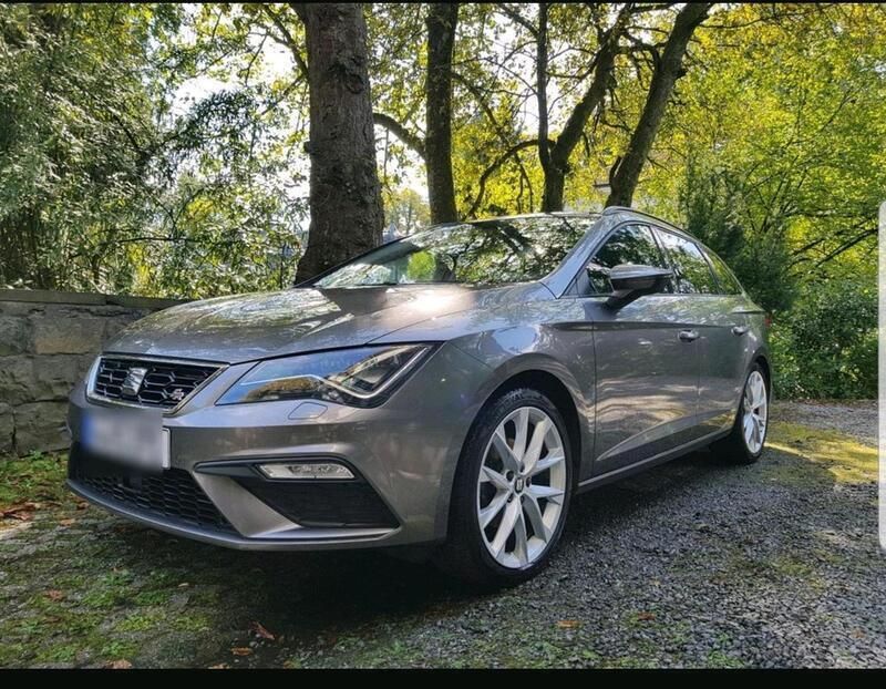 Grau Gebraucht 2017 Seat Leon FR Kombi | 17.499 € (Etwas zu teuer) - Bild 1/4