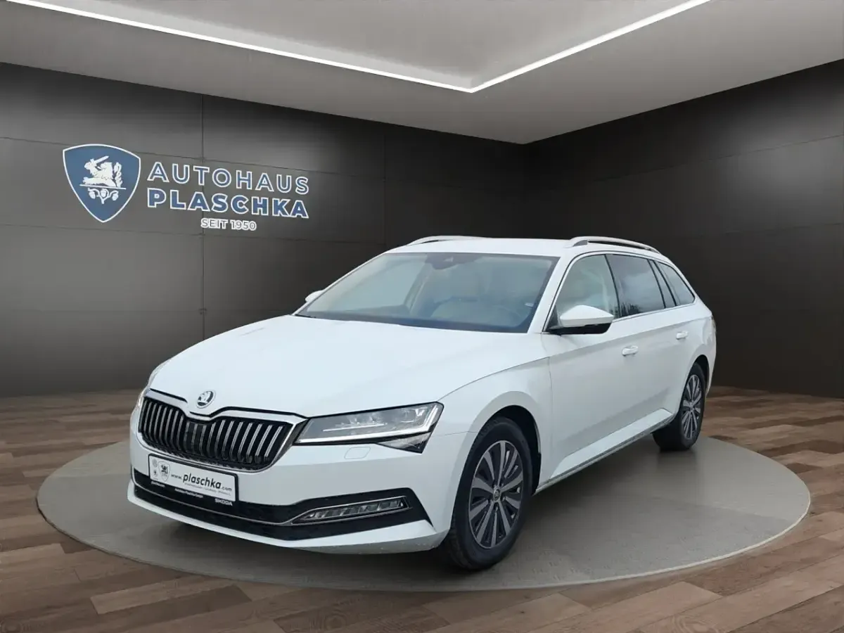 Gebraucht Skoda Superb Style 150 PS (110 kW) 2018 Limousine