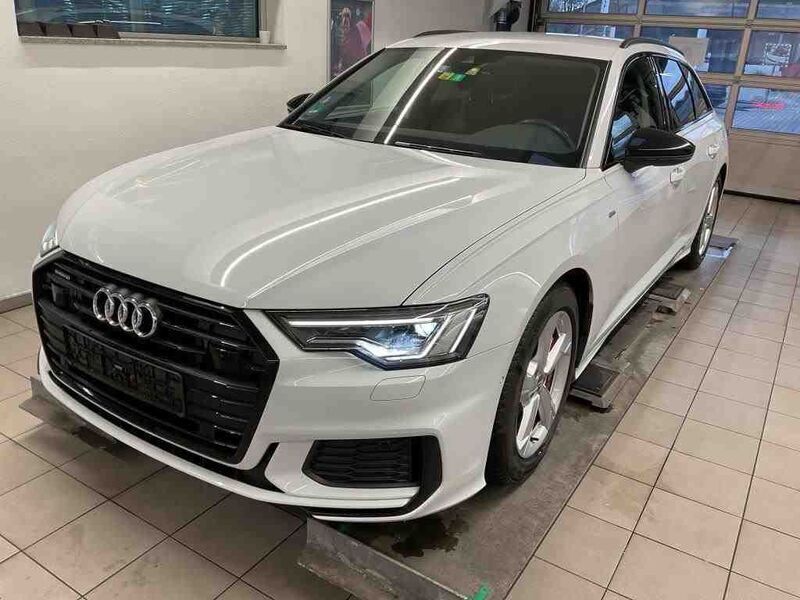 Gebraucht Audi A6 S-Line 367 PS (269 kW) 2022 Gletscherweiss metallic Kombi