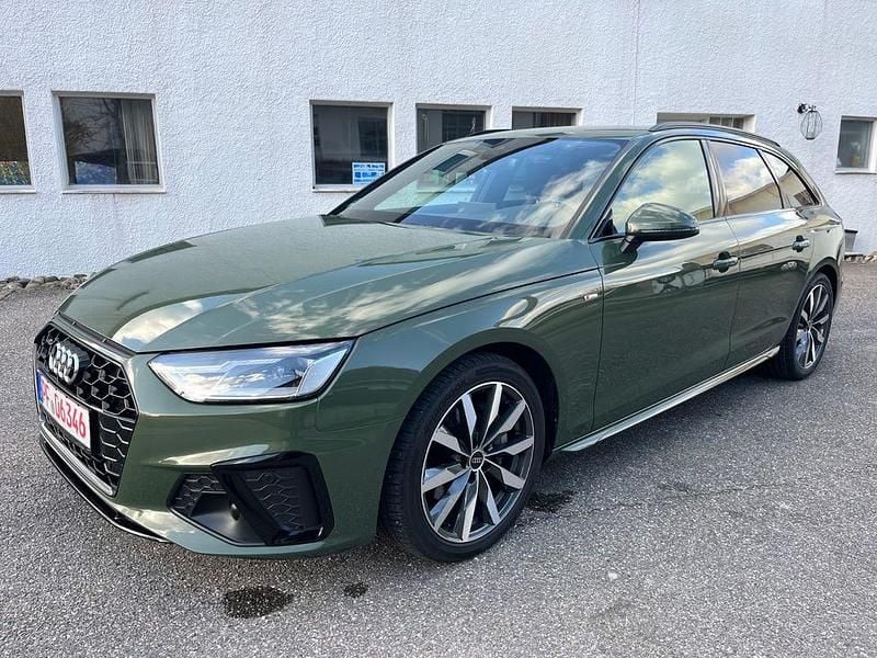 Gebraucht Audi A4 S-Line 204 PS (150 kW) 2023 Grün Kombi