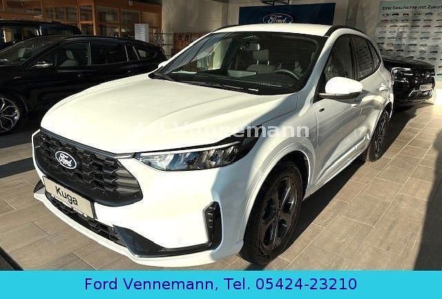 Neu Ford Kuga ST-Line 186 PS (136 kW) 2025 Weiß SUV