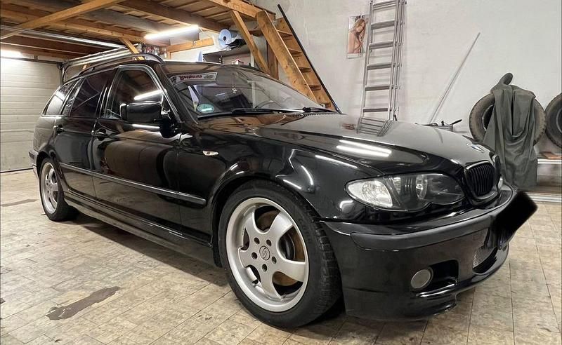 Gebraucht BMW 330 Performance 231 PS (169 kW) 2002 Schwarz Kombi