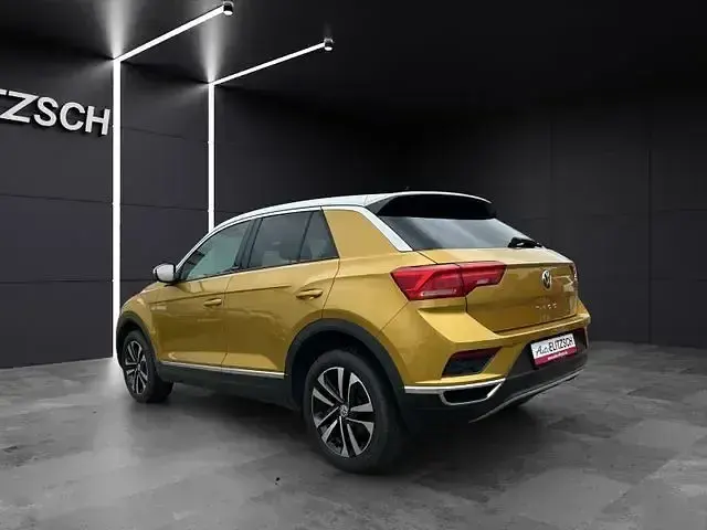 Gebraucht VW T-Roc United 150 PS (110 kW) 2020 Gelb SUV