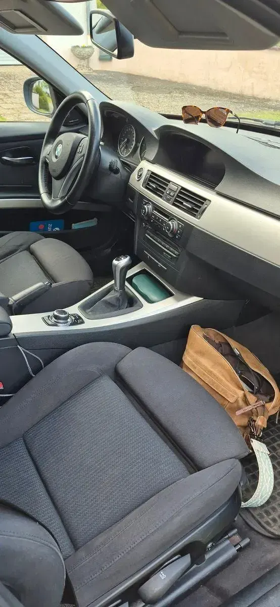 Gebraucht BMW 320 Efficient Dynamics 163 PS (119 kW) 2012 Grün Kombi