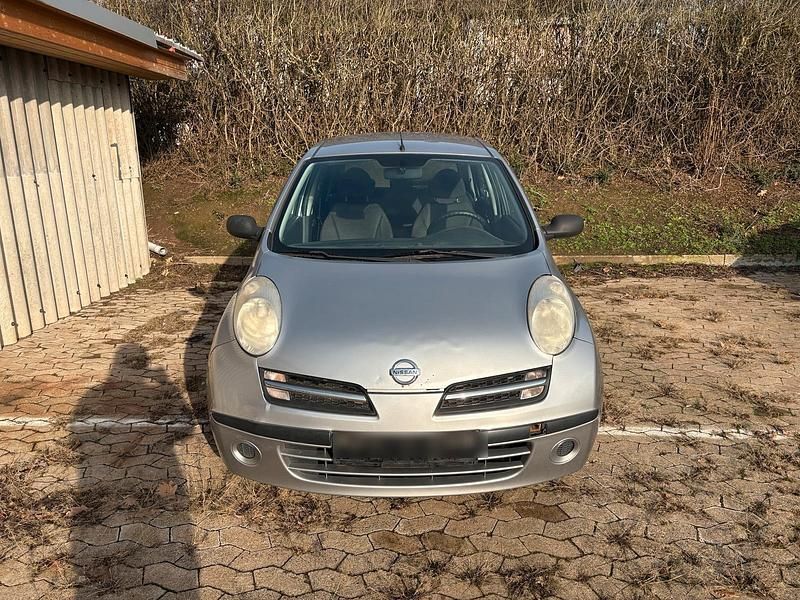 Gebraucht Nissan Micra 65 PS (47 kW) 2005 Silber Kleinwagen
