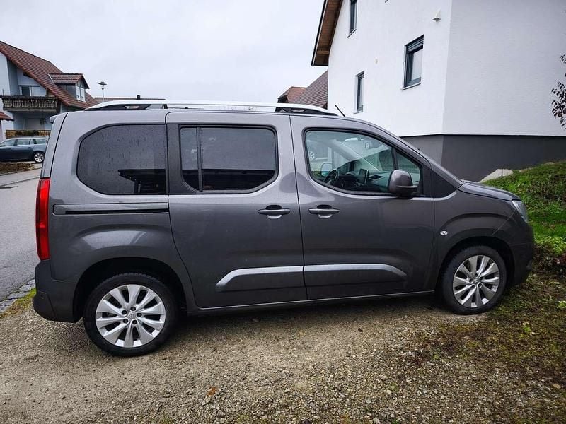 Gebraucht Opel Combo Life Edition 131 PS (96 kW) 2019 Grau Kombi