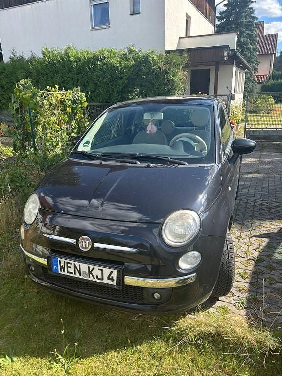 Schwarz Gebraucht 2011 Fiat 500 Kleinwagen | 2.700 € (Fairer Preis) - Bild 1/4