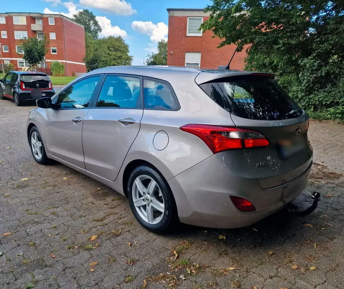 Gebraucht Hyundai i30 110 PS (80 kW) 2016 Silber Kombi