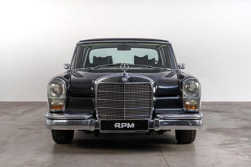 Gebraucht Mercedes 600 250 PS (183 kW) 1972 Grau Limousine