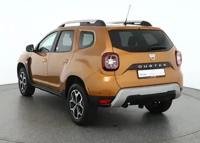 Gebraucht Dacia Duster Prestige 114 PS (83 kW) 2019 Orange SUV