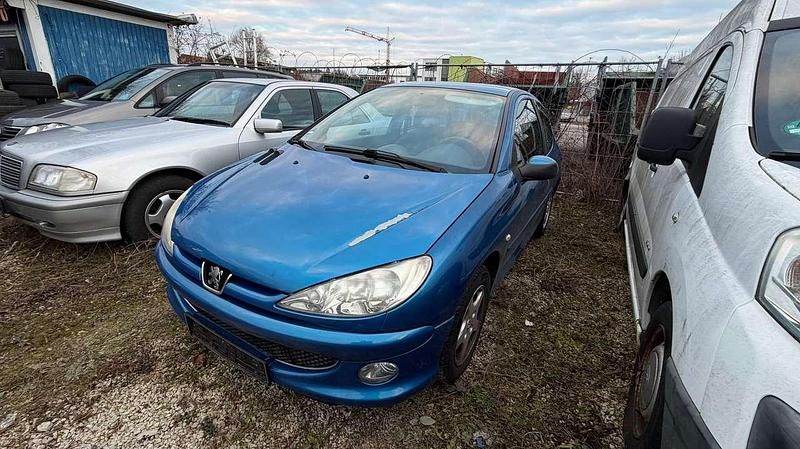 Blau Gebraucht 2007 Peugeot 206 Limousine | 950 € (Guter Preis) - Bild 1/4