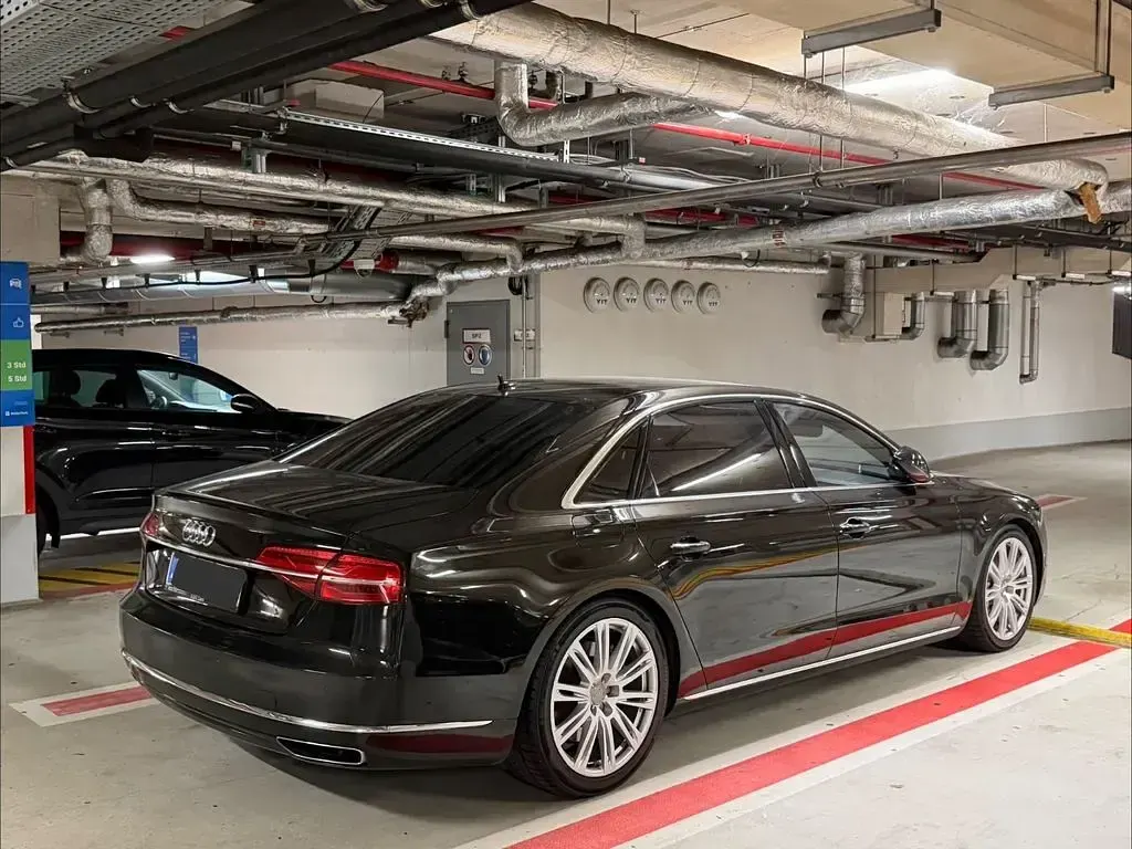 Gebraucht Audi A8L Ambiente 385 PS (283 kW) 2014 Braun Limousine