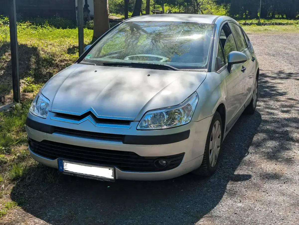 Gebraucht Citroën C4 88 PS (64 kW) 2006 Silber Limousine