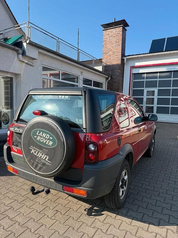 Gebraucht Land Rover Freelander 111 PS (81 kW) 2001 Rot SUV