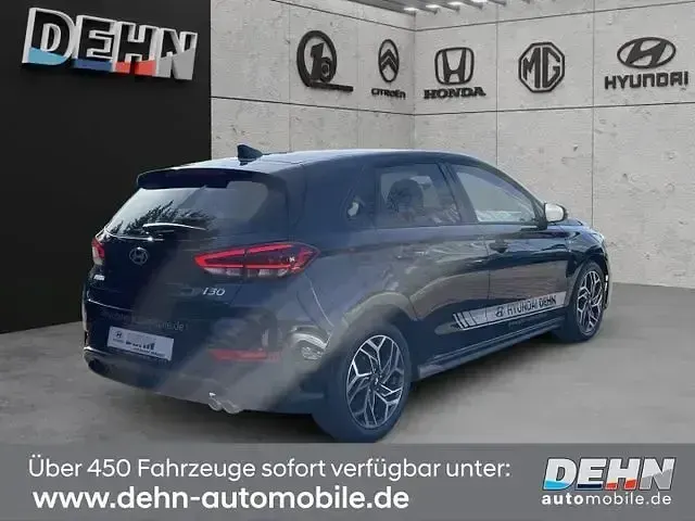 Gebraucht Hyundai i30 N Line 150 PS (110 kW) 2026 Schwarz Limousine
