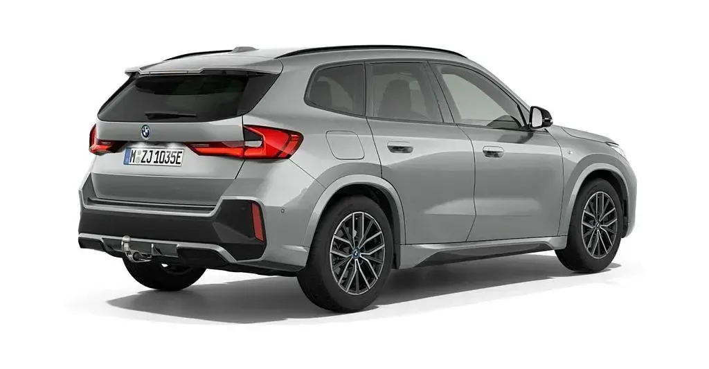 Gebraucht BMW X1 M Sport 326 PS (239 kW) 2023 Silber SUV