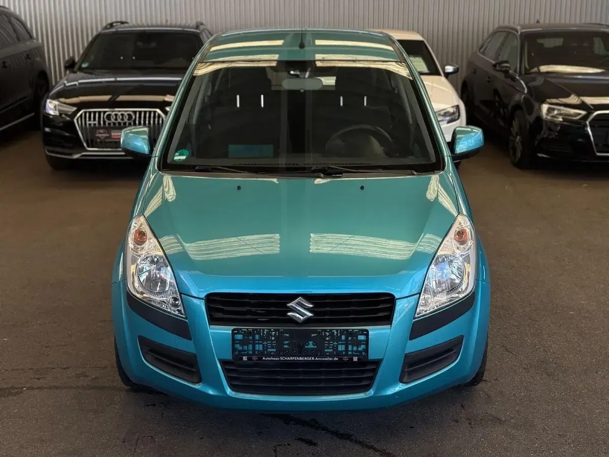 Gebraucht Suzuki Splash Comfort+ 94 PS (69 kW) 2012 Blau Kleinwagen