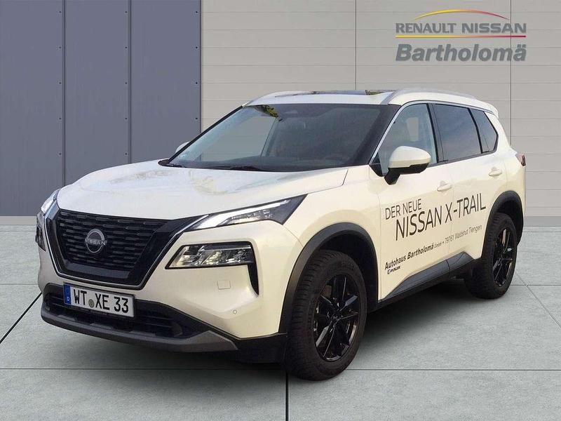Brilliant white (m) Gebraucht 2024 Nissan X-Trail N-Connecta SUV | 43.900 € (Teuer) - Bild 1/4