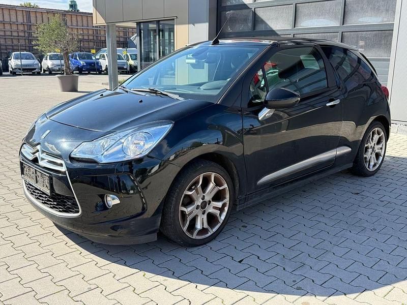 Schwarz Gebraucht 2013 Citroën DS3 Cabriolet So Chic Cabrio | 3.800 € (Superpreis) - Bild 1/4