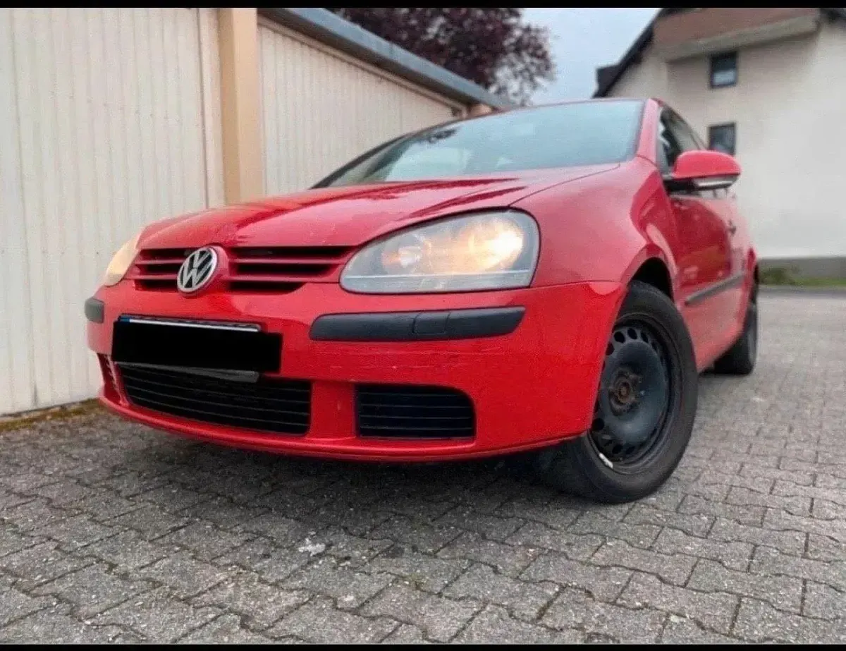 Gebraucht VW Golf IV 105 PS (77 kW) 2004 Rot Limousine