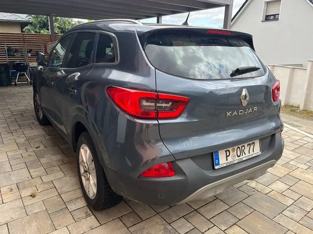 Gebraucht Renault Kadjar 131 PS (96 kW) 2015 Grau SUV