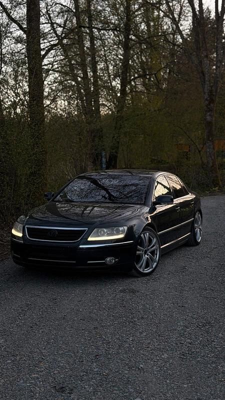 Second-hand VW Phaeton 245 CP (180 kW) 2007 Negru Berlinǎ