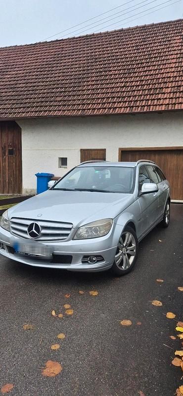 Silber Gebraucht 2008 Mercedes C220 Kombi | 3.850 € (Etwas zu teuer) - Bild 1/4
