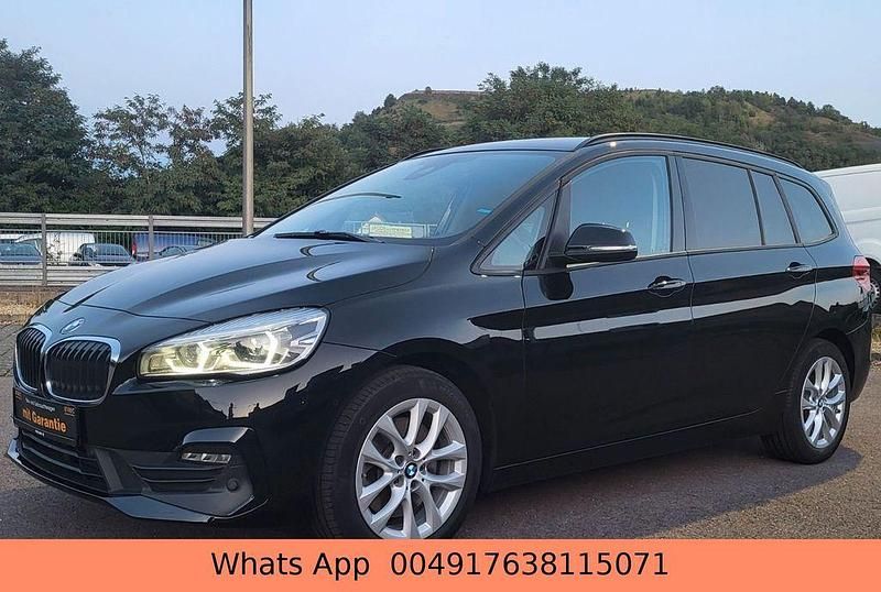 Schwarz Gebraucht 2020 BMW 218 Gran Tourer Advantage Van / Kleinbus | 15.999 € (Fairer Preis) - Bild 1/4