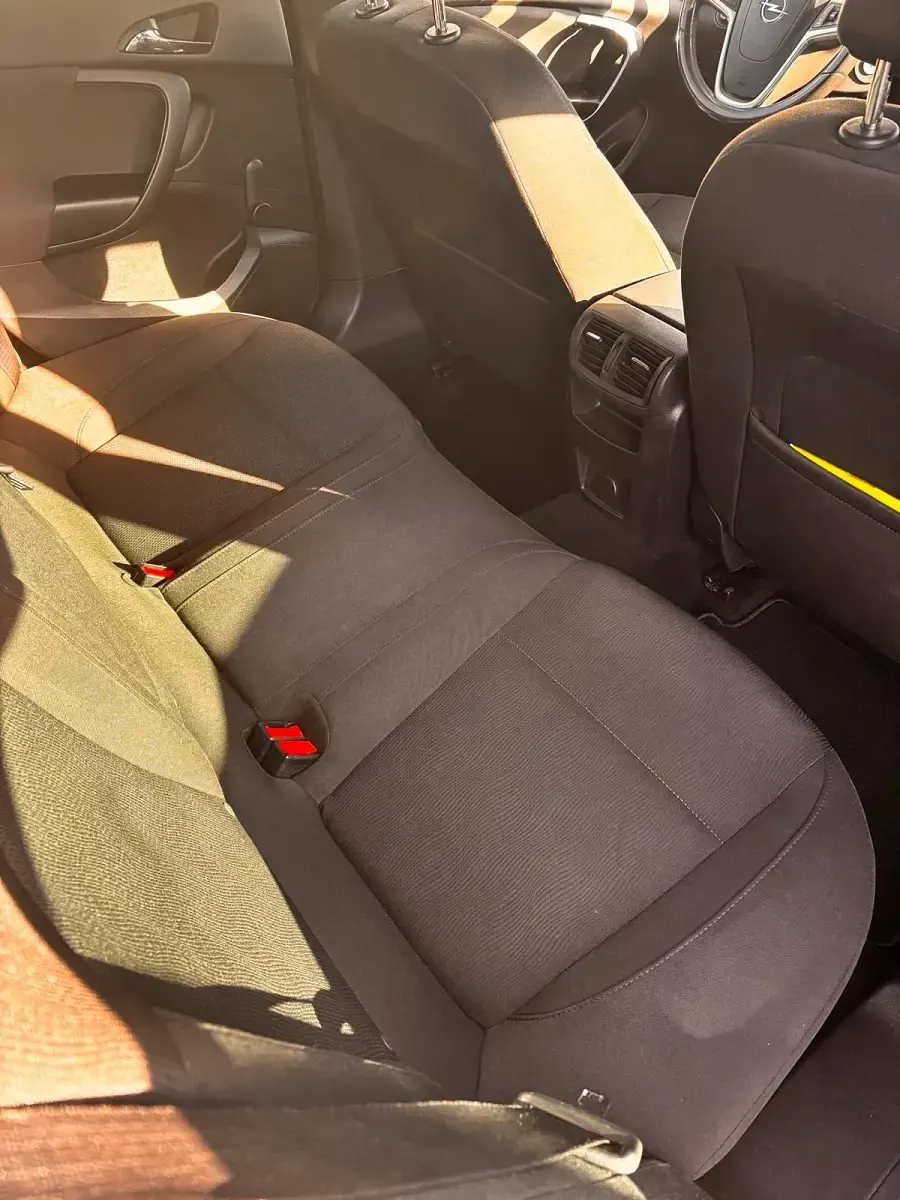 Gebraucht Opel Insignia 160 PS (117 kW) 2010 Andere farben Kombi