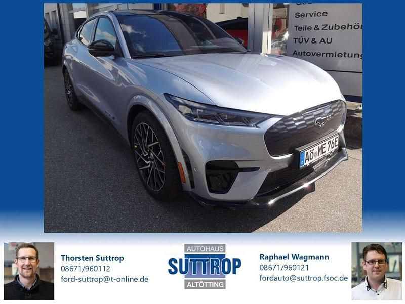 Iced blue silver Gebraucht 2022 Ford Mustang Mach-E GT SUV | 57.900 € - Bild 1/4