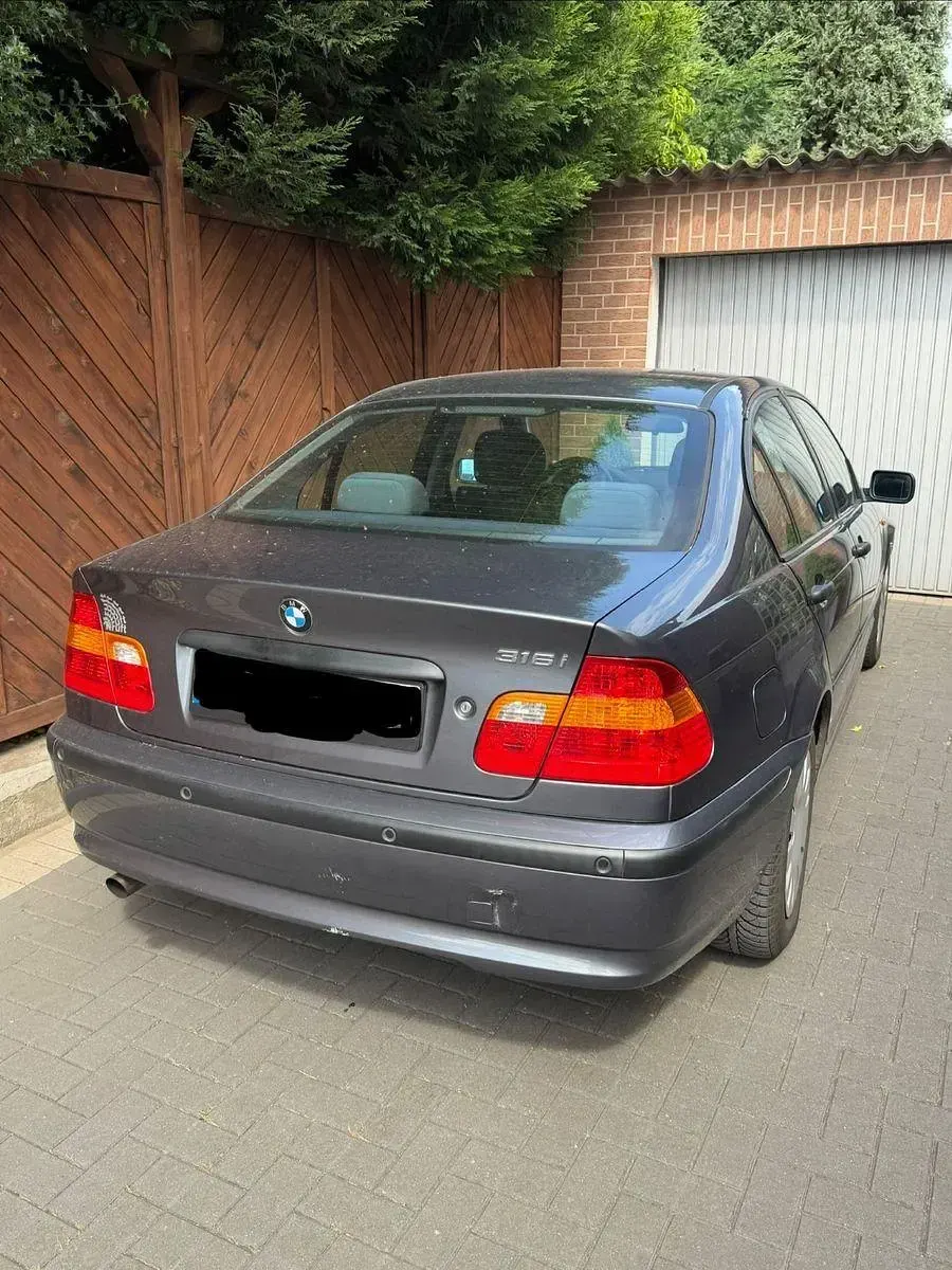 Gebraucht BMW 316 116 PS (85 kW) 2003 Grau Limousine