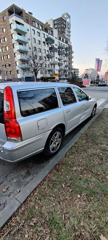 Gebraucht Volvo V70 163 PS (119 kW) 2005 Silber Kombi
