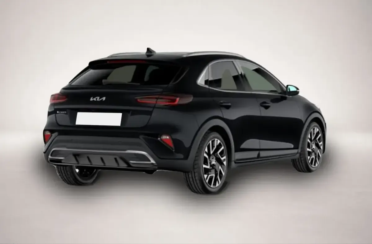 Neu Kia XCeed 150 PS (110 kW) 2026 Schwarz SUV