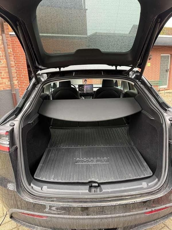 Gebraucht Tesla Model Y 378 kW (514 PS) 2023 Schwarz SUV