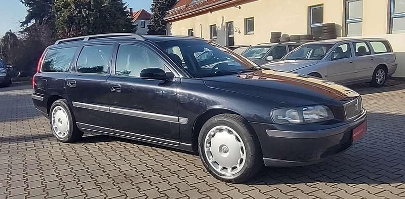Gebraucht Volvo V70 140 PS (102 kW) 2004 Schwarz Kombi