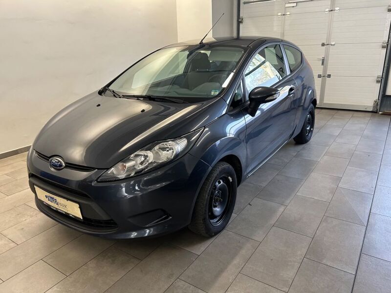 Grau Gebraucht 2009 Ford Fiesta Trend Kleinwagen | 780 € - Bild 1/4