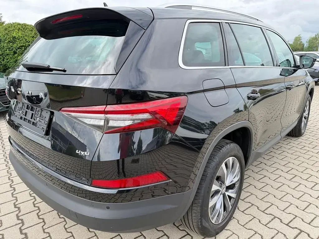 Gebraucht Skoda Kodiaq Style 150 PS (110 kW) 2023 Schwarz SUV
