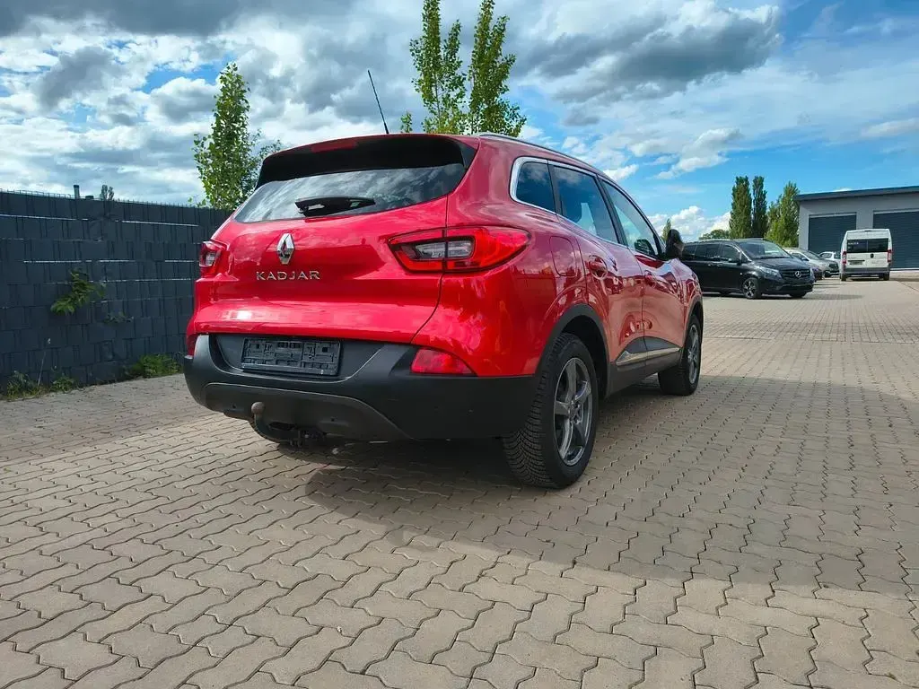 Gebraucht Renault Kadjar Crossborder 131 PS (96 kW) 2017 Rot SUV