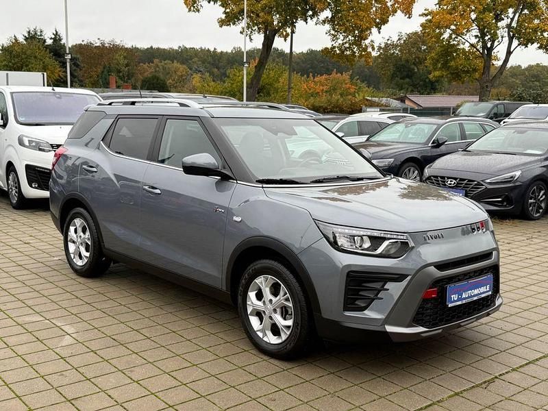 Grau Gebraucht 2024 Ssangyong (KGM) Tivoli SUV | 16.990 € - Bild 1/4