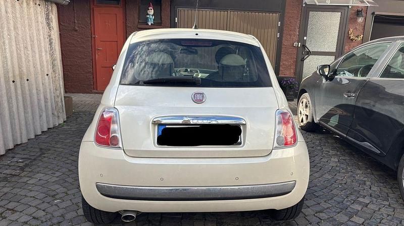 Beige Gebraucht 2009 Fiat 500 Lounge Limousine | 7.000 € (Guter Preis) - Bild 1/4