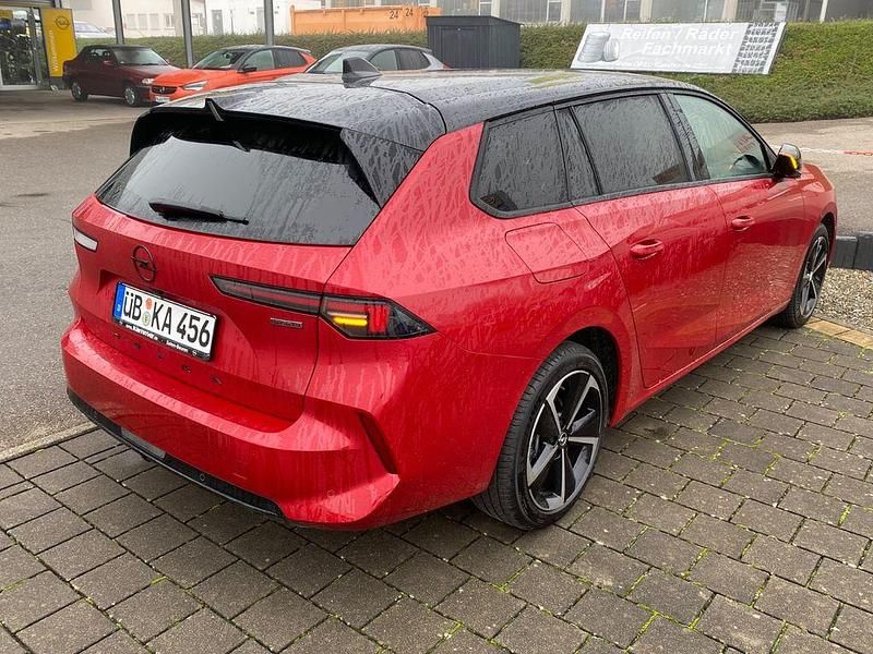 Usata Opel Astra 136 CV (100 kW) 2024 Rosso Utilitaria